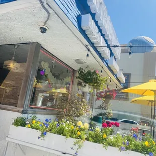 They have indoor seating as well