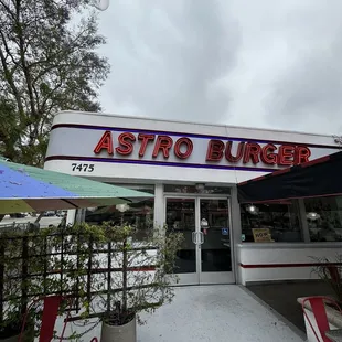 Astro burger WeHo