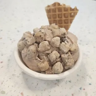 a bowl of ice cream