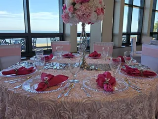 Sunset Terrace at Lakeview Park