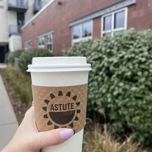 16oz hot latte