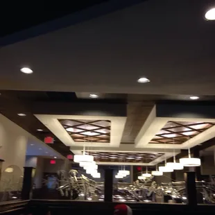 sushi and sashimi, interior