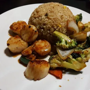 Hibachi scallops