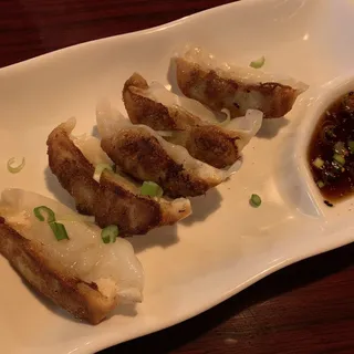 Gyoza