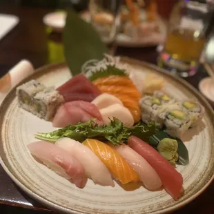 Sushi sashimi combo