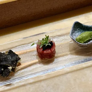 Spicy tuna Tartar appetizer