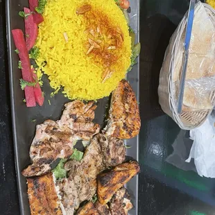 Deboned chicken and Yellow Rice