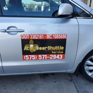 Airport shuttle to the El Paso airport