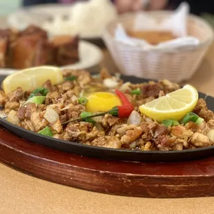 Sizzling Sisig