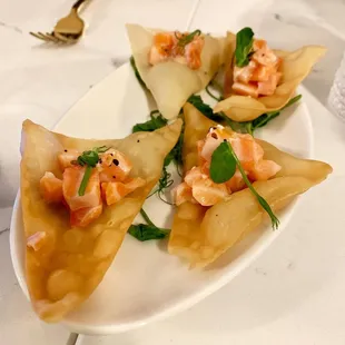 Salmon wontons
