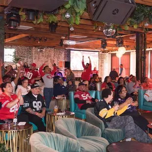Bar to Watch Superbowl