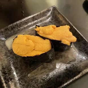 Uni nigiri