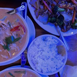 I always post food reviews on Instagram @bmr______