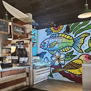 8/29/2024 - I love their mural. Such gorgeous colors.