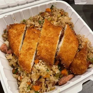 Fried rice bowl with chicken cutlet