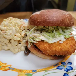 Sandwich chicken katsu