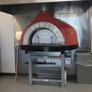 No, this oven isn't used to bake his bread...it's a  former pizza spot