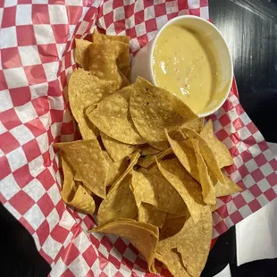Queso and chips