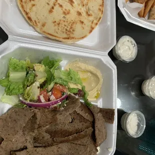 Gyro platter