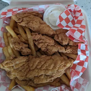 Chicken strip basket