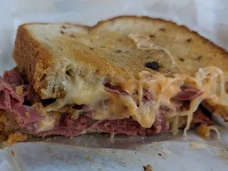 Spiro's Pasadena Produce & Deli