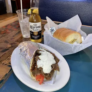 Gyro sandwich