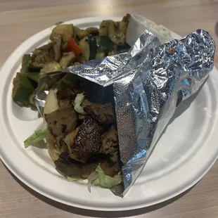Traditional gyro combo dine-in!