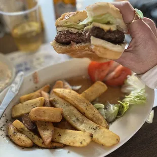 Feta burger &amp; greek fries