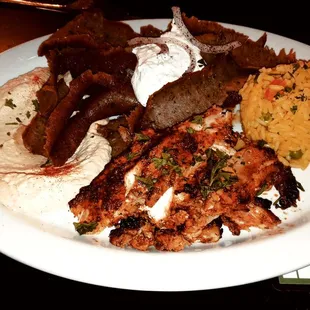 Gyro Plate with hummus, and rice pilaf.b