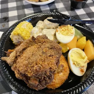 food, bbq chicken, bbq wings, poultry, chicken, fried chicken wings, fried chicken, chicken wings, chicken wings and fried chicken