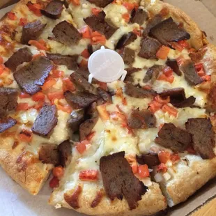 Gyro meat on a pizza yes please!