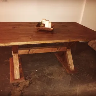 Dining room table handmade by Atico.