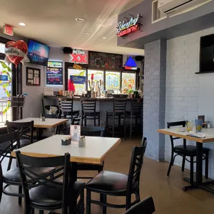 Dining and bar area.