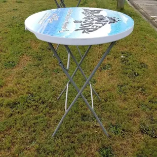 Nice clean table to eat your food or talk with old or new friends.