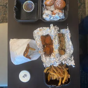 Large 10 Piece Order.  With 5 piece Powdered biscuits w/honey.