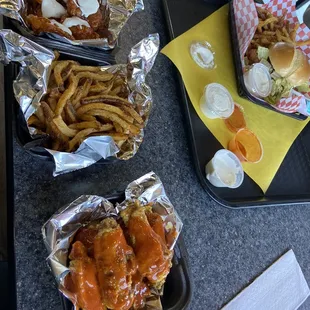 Mango habinero, lemon pepper hot, chicken sandwich