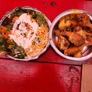 6 Pieces Traditional Wings with fresh salad