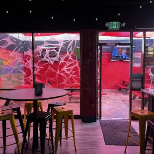 Inside--outdoor patio, Sunday Football!!!