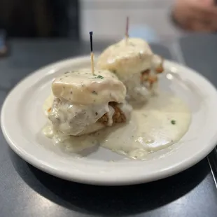 Chicken and Black Pepper Gravy