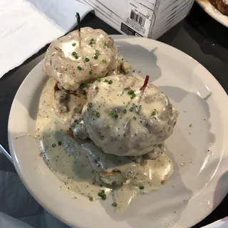 CHICKEN SAUSAGE GRAVY