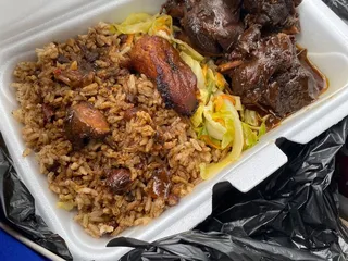 Island Vibes Caribbean Grill