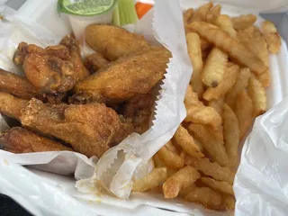 Pot O Wings Southern Fried Cuisine