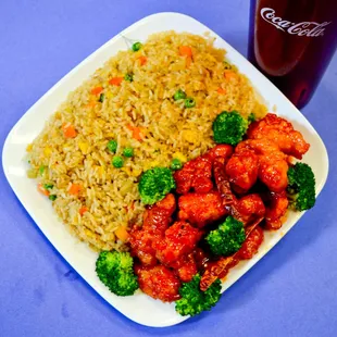 General Tso&apos;s Chicken Combo