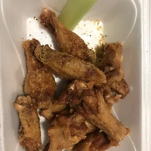 Lemon Pepper Wings (10 Pc)