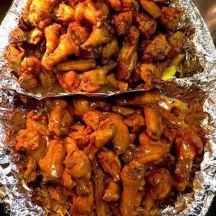 chicken wings and fried chicken, fried chicken wings, poultry, bbq wings, chicken wings, fried chicken, food, bbq chicken, chicken