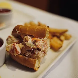 Maine Lobster Roll Sandwich