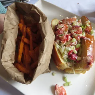 Maine Lobster Roll
