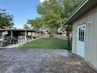 Bull Concrete and Landscape