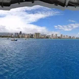 Panoramic pic of Waikiki / Diamond Head