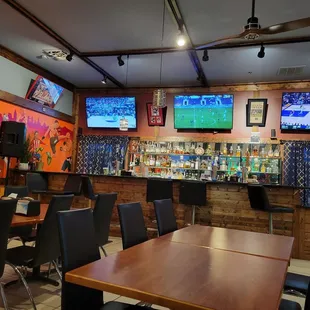 Full bar
